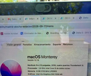 MacBook Pro 13" (2016) i5 / 8GB RAM -