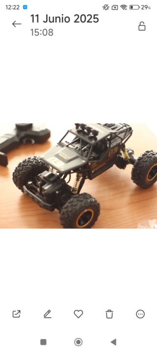 Coche teledirigido 4x4