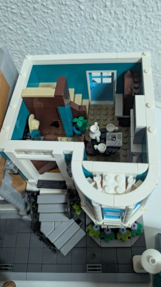 LEGO Creator 10270 Bookshop