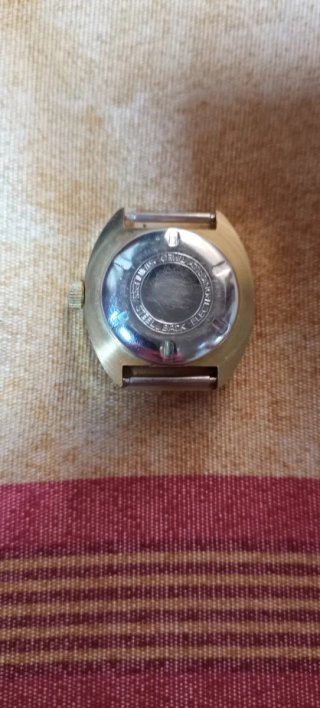 Reloj Ruhla Antimagnético dorado/blanco