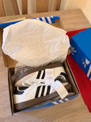 Zapatillas Adidas Mujer Blancas y Negras