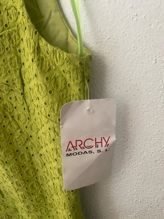 Vestido elegante forrado verde