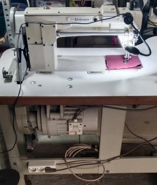 Máquina de coser industrial Unicorn LS2-H540