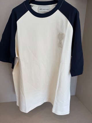 T-shirt Ami M Creme/Azul Escuro