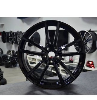 Juego de 4 Llantas 19 Pretor Black VW026