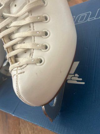 Pattini sul ghiaccio Risport Venus T. 210 MK21