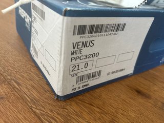 Pattini sul ghiaccio Risport Venus T. 210 MK21