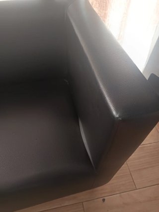 Divano in pelle nero