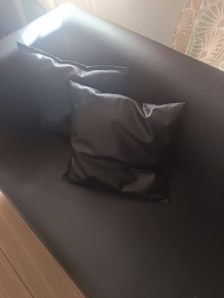 Divano in pelle nero