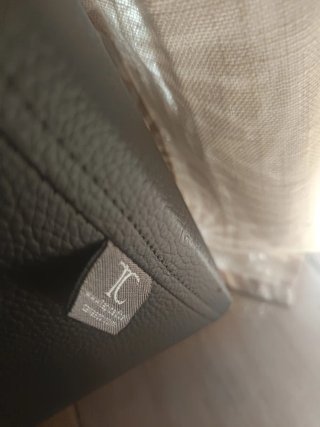 Divano in pelle nero