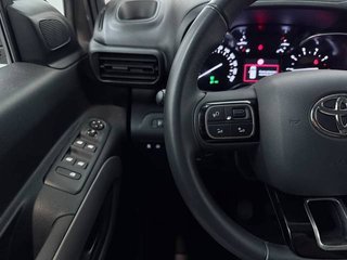 Toyota Proace City Verso 1.5D Family Active L2 Auto 96 kW (131 CV)