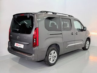 Toyota Proace City Verso 1.5D Family Active L2 Auto 96 kW (131 CV)