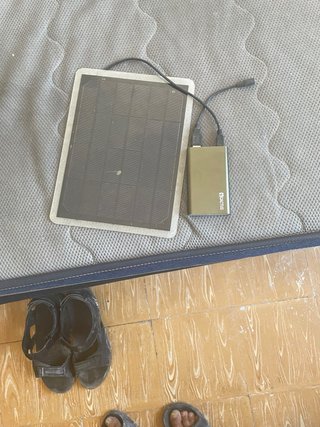 Placa solar con batería externa CACTUS