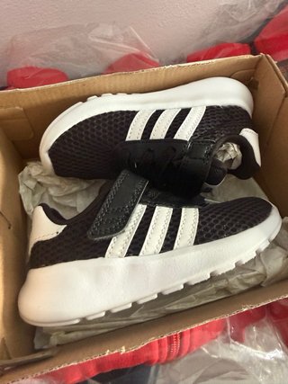 Tenis Adidas Niños Negro Talla 22