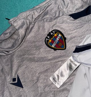 Sudadera Levante UD
