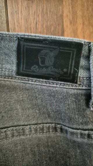 Jeans Grises Rotos Hechizo Man Talla M