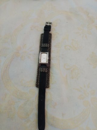 Orologio Guess donna cinturino largo