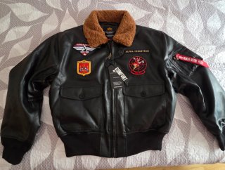 Chaqueta Alpha Industries Negra