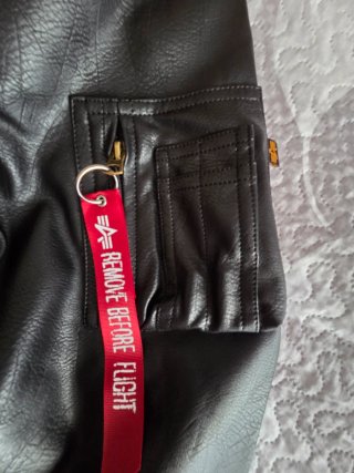 Chaqueta Alpha Industries Negra