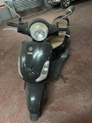 SYM Fiddle 125 Scooter Precio negociable