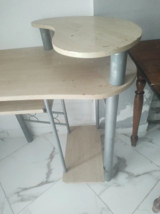 Mueble auxiliar metal y madera