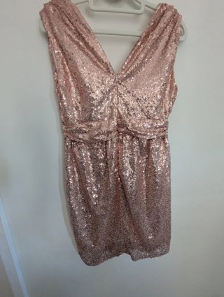 Vestido Lantejoulas Rose Dourado Curto