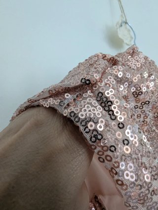 Vestido Lantejoulas Rose Dourado Curto
