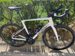 BERRIA BELADOR 7 año 2022 Ultegra Talla 53