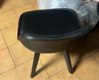 Sillas Nórdicas Negro Asiento Piel