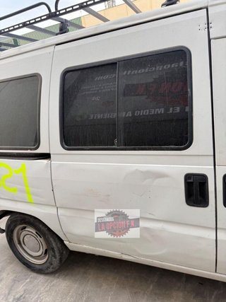 PUERTA LATERAL CORREDERA DERECHA Citroen Jumpy (10.1995->)
