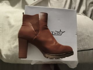 Botines marrones de tacón