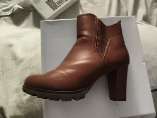 Botines marrones de tacón
