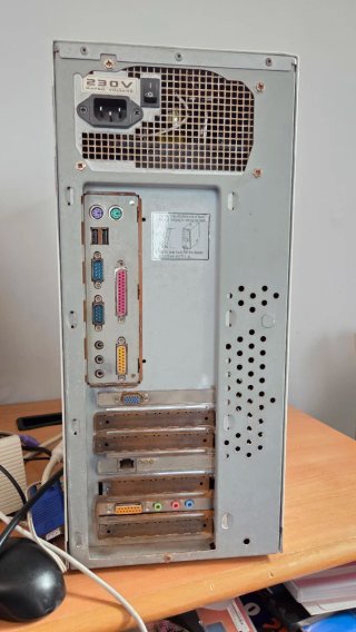 Ordenador Pentium III Windows 98 Sound Blaster
