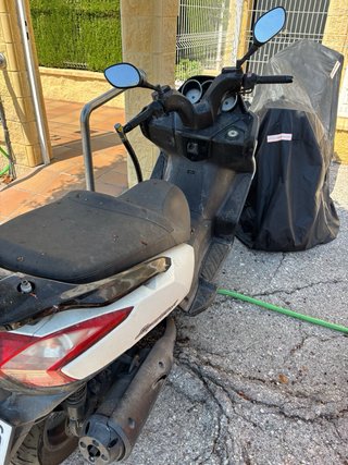 Kymco Superdink 125cc AVERIADA