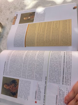 Libros de texto historia 1/2 bachillerato