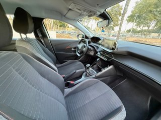 Peugeot 208 2020