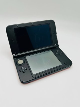 Nintendo 3DS XL Rosso e Nero