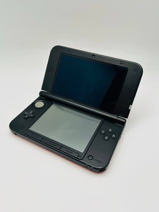 Nintendo 3DS XL Rosso e Nero