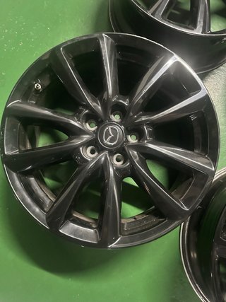 Juego 4 Llantas Mazda 3 BP 18 Originales