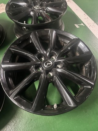 Juego 4 Llantas Mazda 3 BP 18 Originales
