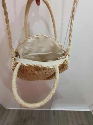 Bolso de rafia beige