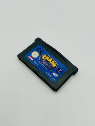 Crash Bandicoot Fusion - Game Boy Advance
