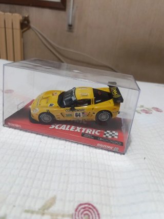 Scalextric Chevrolet Corvette C6R