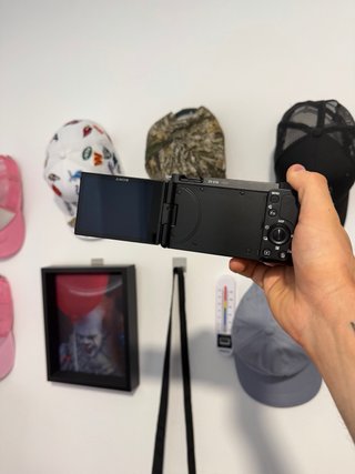 Sony ZV-E10 + Lente 16-50mm + Accesorios