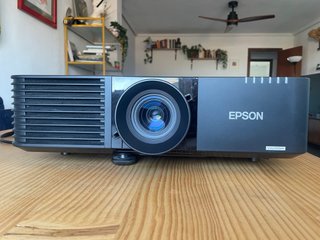 Proyector Láser Epson EB-L615U