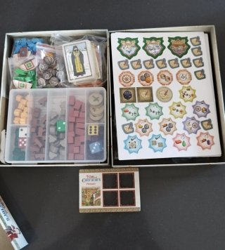 Red Cathedral + Expansión y promos