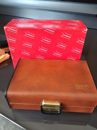 Kit pulizia scarpe Stefan vintage.