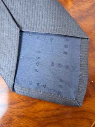Corbata HUGO BOSS Gris 100% seda