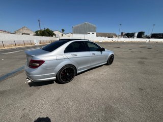 Mercedes-Benz Clase C320