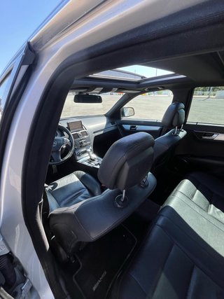 Mercedes-Benz Clase C320